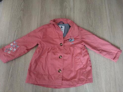 C&A roze jasje met bloemen maat 86 (goede staat), Kinderen en Baby's, Babykleding | Maat 86, Gebruikt, Meisje, Jasje, Ophalen of Verzenden