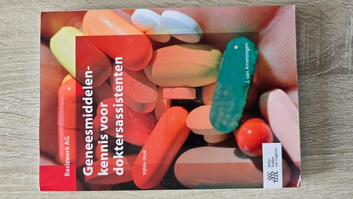 Geneekmiddelenkennis voor doktersassistenten, Boeken, Studieboeken en Cursussen, Zo goed als nieuw, Alpha, Ophalen of Verzenden