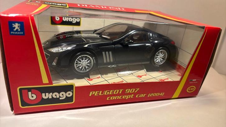 Peugeot 907 concept car 2004 Bburago 1.18, Hobby en Vrije tijd, Modelauto's | 1:18, Zo goed als nieuw, Bburago, Ophalen of Verzenden