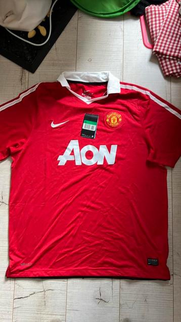 Voetbalshirt Manchester United Nike beschikbaar voor biedingen