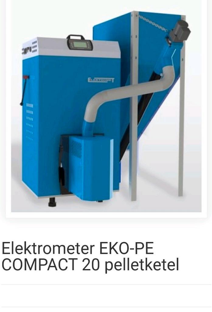 Pellet CV kachel Elektromet Eko-PE Compact 20 A+ Efficiënt, Doe-het-zelf en Verbouw, Verwarming en Radiatoren, Zo goed als nieuw
