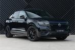 Volkswagen Touareg R 3.0 V6 TSI eHybrid 4M Panodak Puglia Lu, Auto's, Automaat, 12 maanden, Gebruikt, Zwart