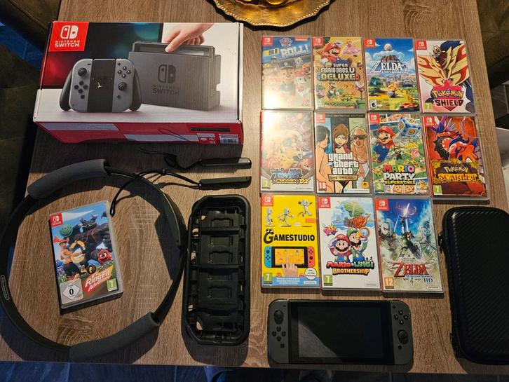 Nintendo Switch Compleet met 12 Spellen, Spelcomputers en Games, Spelcomputers | Nintendo Switch, Zo goed als nieuw, Switch Original