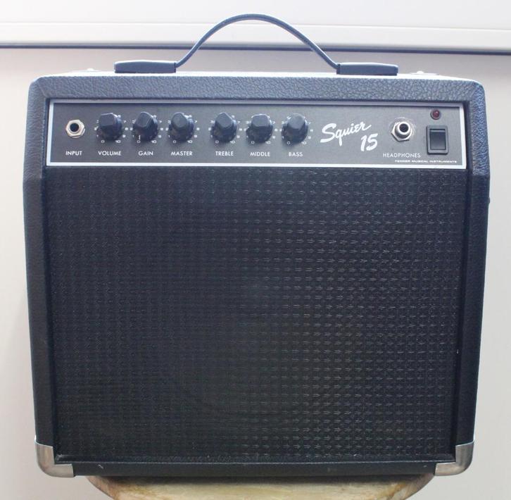 SQUIER Champ 15 - Squier 15G, Muziek en Instrumenten, Versterkers | Bas en Gitaar, Gebruikt, Gitaar, Minder dan 50 watt, Ophalen of Verzenden