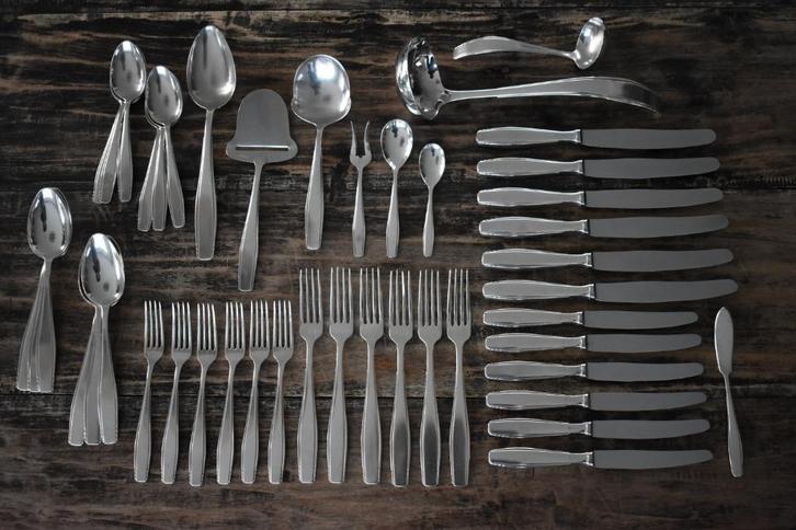 Gero Zilvium 692 cassette aanv. lepels vorken messen opschep, Antiek en Kunst, Curiosa en Brocante, Ophalen of Verzenden