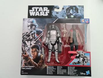 Star Wars Rogue One Captain Phasma Vs. Finn (Jakku) beschikbaar voor biedingen