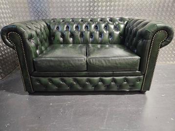 2x Chesterfield banken zgan 160 br en 180 br prijs v.a. beschikbaar voor biedingen