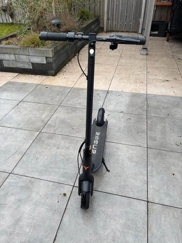 Engwe Y10 Elektrische Step - Zo Goed Als Nieuw!, Fietsen en Brommers, Steps, Zo goed als nieuw, Elektrische step (E-scooter), Ophalen