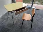 Vintage retro kaptafel / kinderen tafel + vintage stoeltje, Ophalen