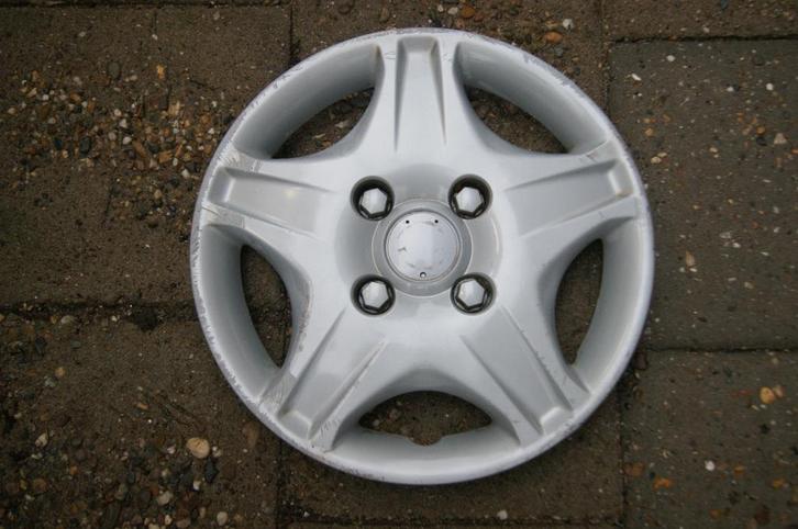 1 losse originele wieldop Nissan Pulsar 14 inch, Auto diversen, Wieldoppen, Gebruikt, Ophalen of Verzenden