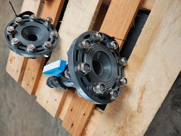 zwembad flensen pvc  beschikbaar voor biedingen