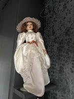 Antieke Porseleinen Bruidspop, Ophalen of Verzenden, Gebruikt, Pop
