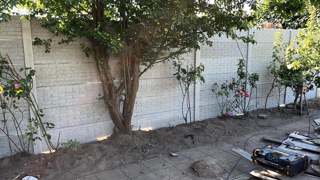 Beton Schuttingen, Overige materialen, Minder dan 3 meter, Ophalen of Verzenden, Zo goed als nieuw