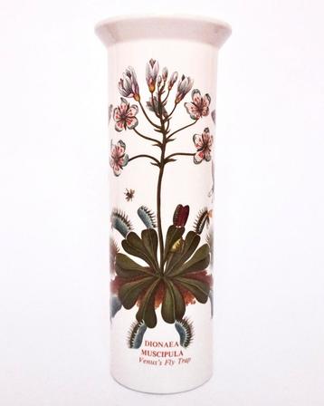 Vintage 70s botanische plant vlinder insect porselein vaas beschikbaar voor biedingen