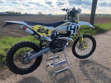 Te Koop een mooie Husqvarna TE250 I beschikbaar voor biedingen