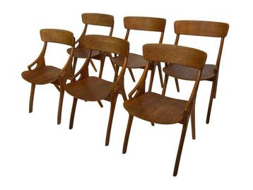 Vintage set van 6 Arne Hovmand Olsen stoelen beschikbaar voor biedingen