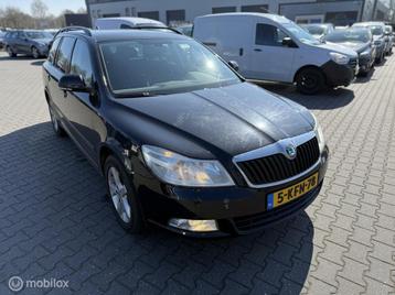 Skoda Octavia Combi 1.6 TDI Greentech Arctic beschikbaar voor biedingen