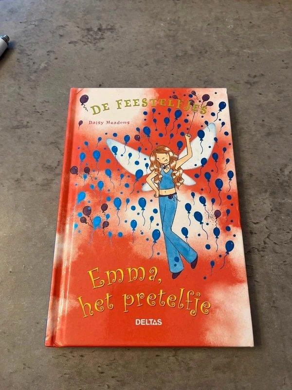 Boek Emma, het pretelfje. De feestelfjes. Daisy Meadows, Boeken, Kinderboeken | Jeugd | onder 10 jaar, Gelezen, Fictie algemeen