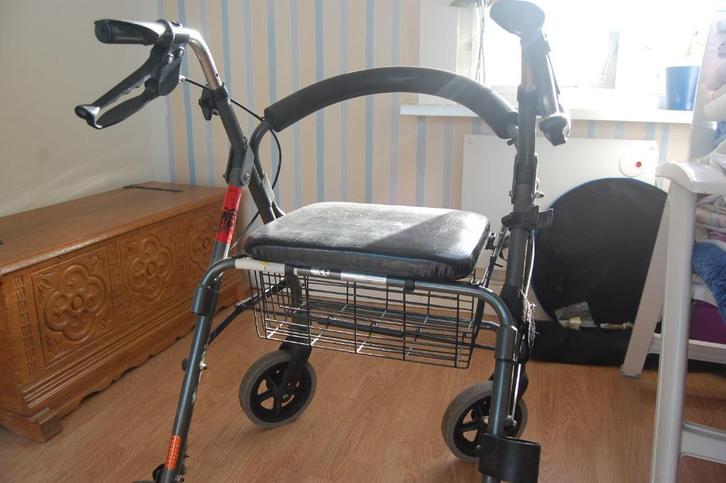 rollator vaste prijs € 35,00, Diversen, Rollators, Gebruikt, Opvouwbaar, Ophalen