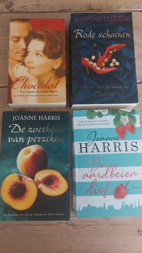 Joanne Harris - Chocolat Serie (4 Boeken), Boeken, Romans, Gelezen, Ophalen