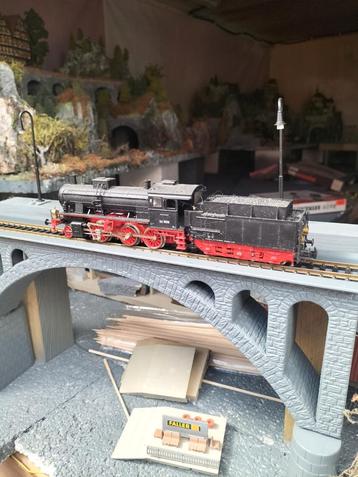 Trix loc met tender beschikbaar voor biedingen