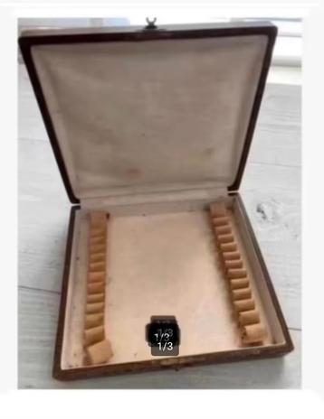 Antieke Messen bestek doos, 17 x 15 x 4 cm beschikbaar voor biedingen