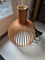 Secto Design - Octo 4240 hanglamp (walnoot), Huis en Inrichting, Lampen | Hanglampen, Ophalen, Zo goed als nieuw, Minder dan 50 cm