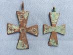 Kruisjes in brons naar Byzantijnse stijl - 20e eeuw, Antiek en Kunst, Ophalen of Verzenden
