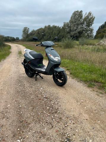 peugeot Vivacity [silversport] [brom] [75km/h] beschikbaar voor biedingen