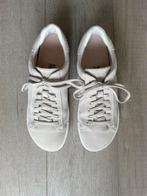 Birkenstock maat 41 beige suede, Beige, Ophalen of Verzenden, Sneakers of Gympen, Zo goed als nieuw