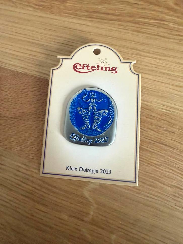 Efteling pin x klein duimpje 2023, Verzamelen, Efteling, Zo goed als nieuw, Ophalen