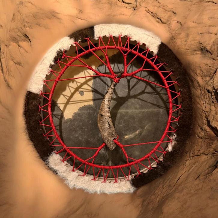 OVERGEDRAGEN Singing Sjamanendrum Nubische Geit 47 cm, Muziek en Instrumenten, Percussie, Nieuw, Trommel, Ophalen of Verzenden