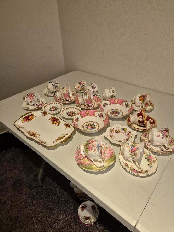 Royal Albert Servies Collectie, Antiek en Kunst, Antiek | Servies los, Ophalen of Verzenden