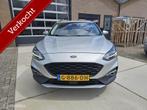 Ford Focus Wagon 1.5 EcoBoost CRUISE CLIMA NAVI CARPLAY!, Euro 6, Origineel Nederlands, 3 cilinders, Zilver of Grijs