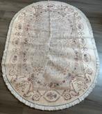 Ovaal tapijt vloerkleed - wasmachinebestendig, Huis en Inrichting, Stoffering | Tapijten en Kleden, Ophalen, Gebruikt, Beige, 150 tot 200 cm