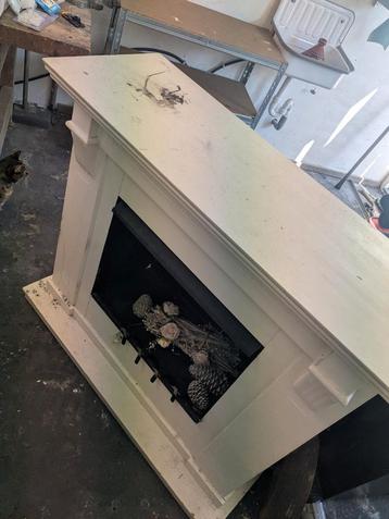 Openhaard kunst beschikbaar voor biedingen