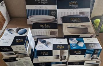 Divers ah royal van kempen en begeer servies borden kommen  beschikbaar voor biedingen