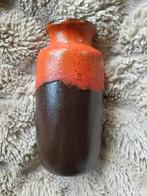 Te koop: vaas. W.Germany vaas. Oranje met bruin., Antiek en Kunst, Antiek | Keramiek en Aardewerk, Ophalen