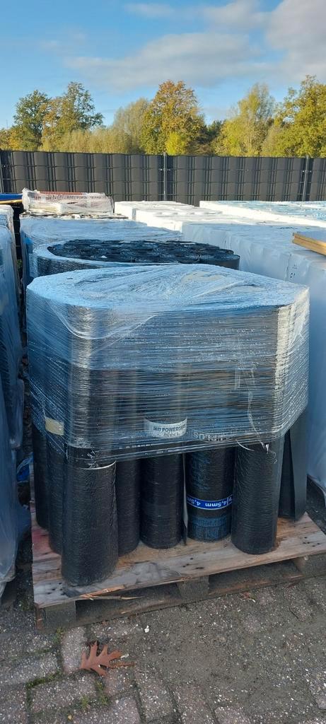 Bitumen dakrollen toplaag vanaf 3eur m2 b keus, Doe-het-zelf en Verbouw, Dakpannen en Dakbedekking, Zo goed als nieuw, Dakleer