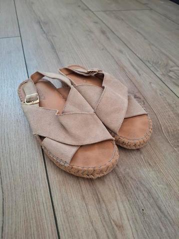 Schoenen Sissy Boy  beschikbaar voor biedingen