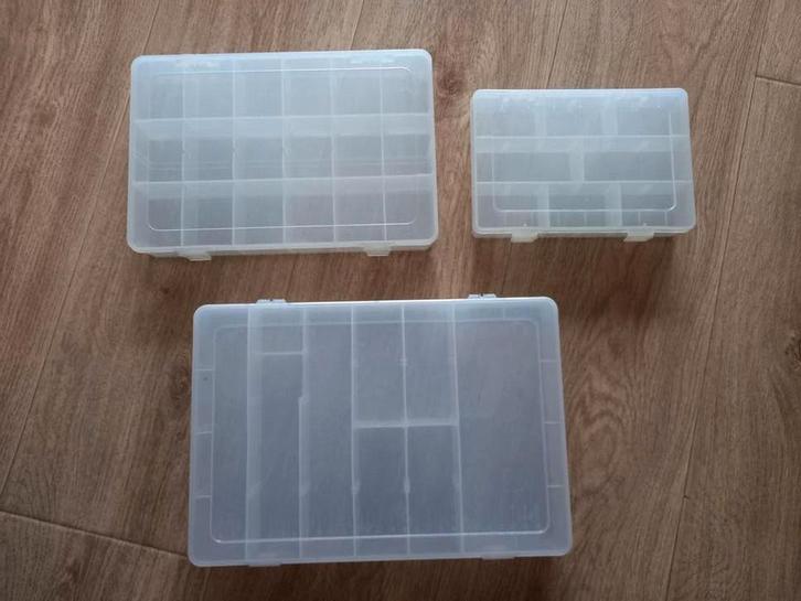 Sorteerdozen - kraaltjes / diamondpainting / knoopjes, Hobby en Vrije tijd, Kralen en Sieraden maken, Gebruikt, Overige typen