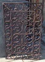 Deurmat nieuw gietijzer in twee maten., Tuin en Terras, Deurmatten, Ophalen of Verzenden, Nieuw, Gietijzer, Binnen