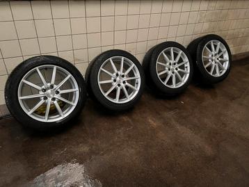 Aston Martin Vantage velgen set 18 inch beschikbaar voor biedingen