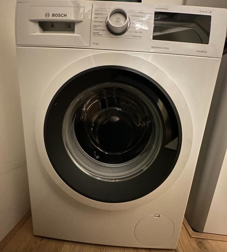 Second hand bosch washing machine, Witgoed en Apparatuur, Wasmachines, Gebruikt, Voorlader, 6 tot 8 kg, Minder dan 85 cm, 1200 tot 1600 toeren