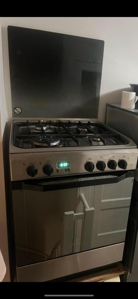 Fornuis, Witgoed en Apparatuur, Ovens, Zo goed als nieuw, Ophalen