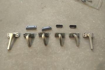 Assortiment raamboompjes beschikbaar voor biedingen