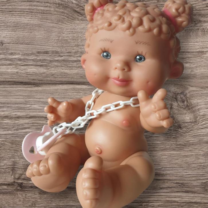 Vintage Pepotes Nines d'Onil pop ruikt naar vanille 2710, Kinderen en Baby's, Speelgoed | Poppen, Zo goed als nieuw, Babypop, Ophalen of Verzenden