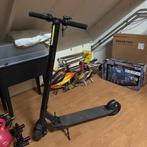 Te Koop: Elektrische Step, Fietsen en Brommers, Steps, Ophalen, Zo goed als nieuw, Elektrische step (E-scooter)