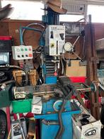 HBM DM 45 A   Frees boor machine, Ophalen, Overige soorten, Zo goed als nieuw, HBM machines