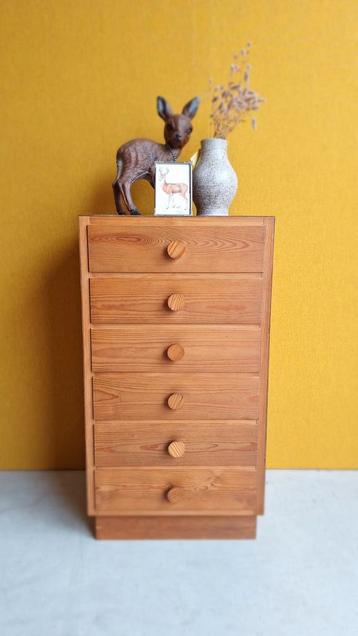 Grenen vintage ladekastje, Deense stijl, ronde knoppen  beschikbaar voor biedingen